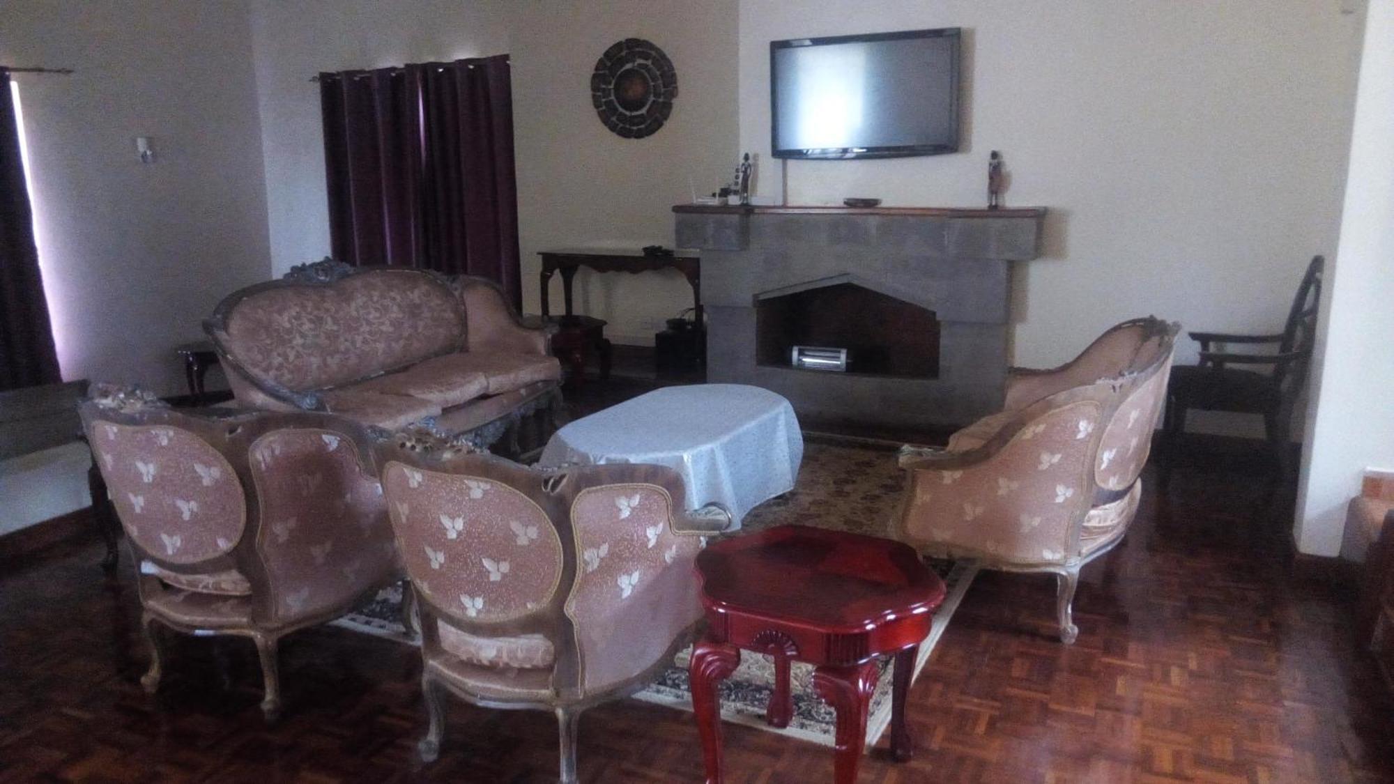 Dolfran Guest House ไนโรบี ภายนอก รูปภาพ