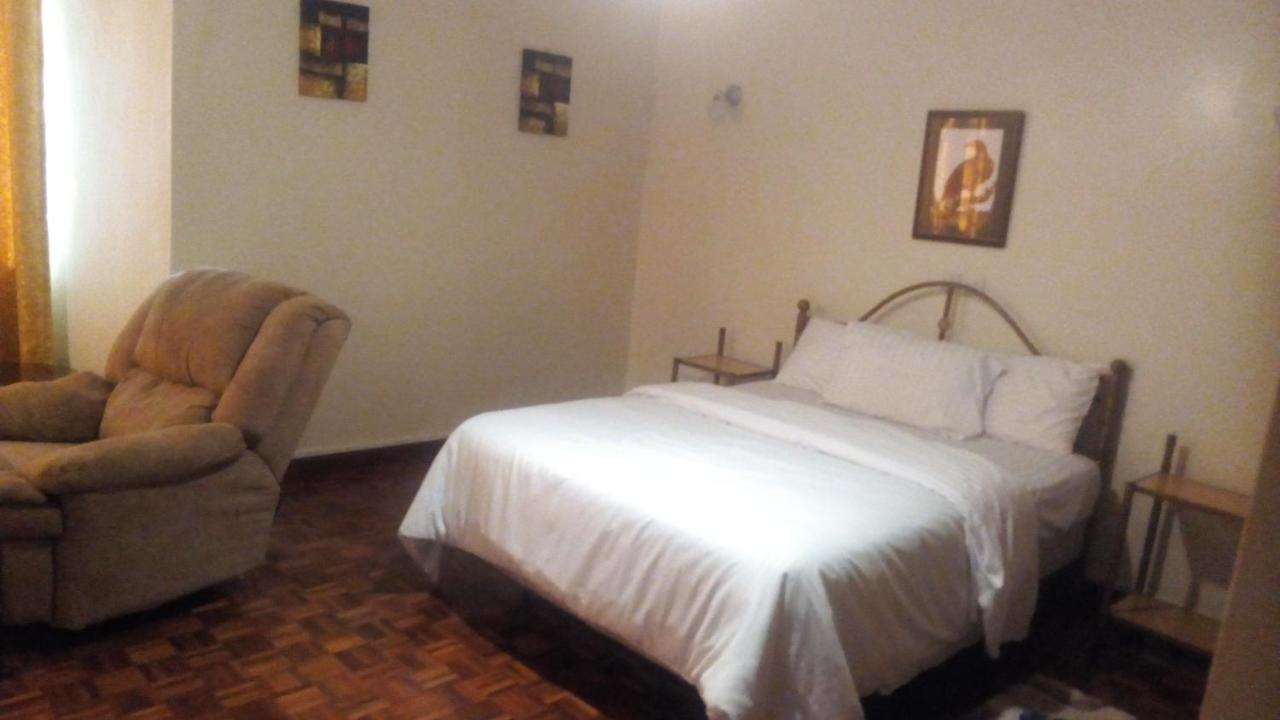 Dolfran Guest House ไนโรบี ภายนอก รูปภาพ